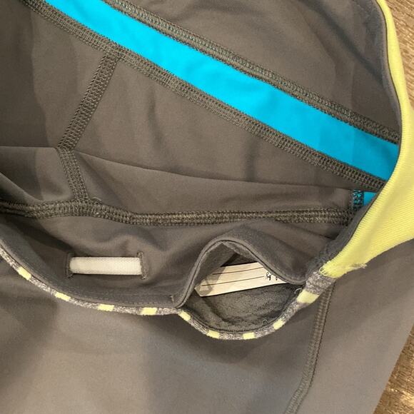 IVIVVA Grey Blue Full Length Ruffled Leggings Size 12 - Picture 5 of 10